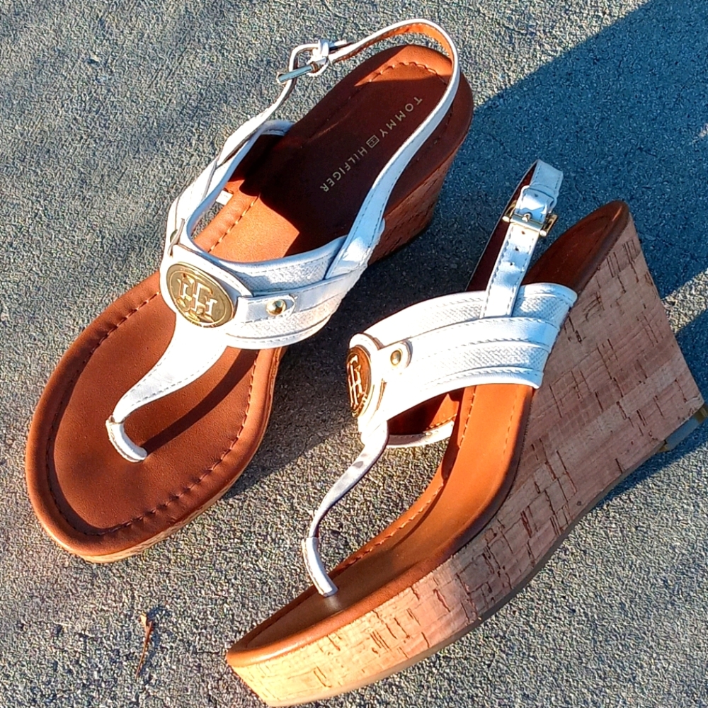 Tommy Hilfiger Wedge Heel Sandals Size 8